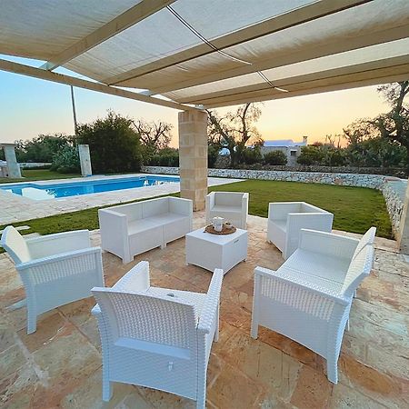 Trullo Al Guappo D'Oro Villa Ostuni Exterior photo
