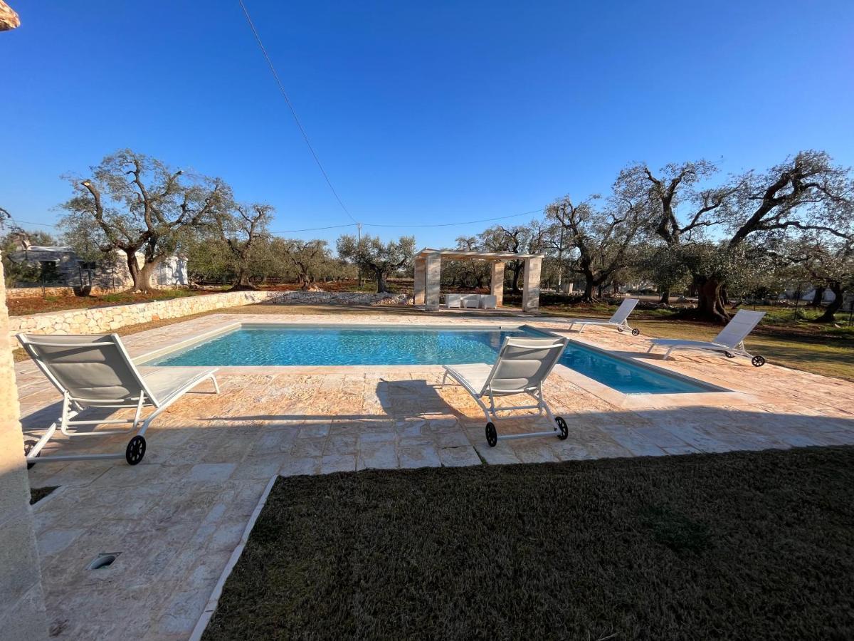 Trullo Al Guappo D'Oro Villa Ostuni Exterior photo